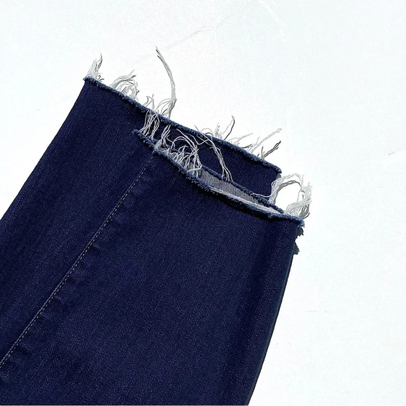 L’AGENCE Women’s Sada High Rise Cropped Jean in Lexington Wash size 30 - Picture 4 of 9